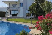 4 Bedroom Detached house in Agia Fyla (Limassol) for sale 