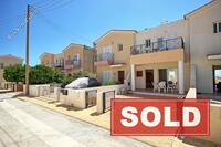 2 Bedroom Town house · Konia (Paphos) for sale 