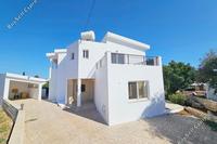 4 Bedroom Detached house in Drousia (Paphos) for sale 