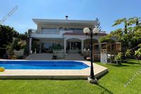 5 Bedroom Detached house · Agios Tychonas (Limassol) for sale 