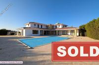 6 Bedroom Detached house · Dromolaxia (Larnaca) for sale 