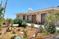 3 Bedroom Detached house in Agios Athanasios (Limassol) for sale 