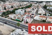 2 Bedroom Semi-detached house in Kato Paphos Universal (Paphos) for sale 