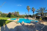 5 Bedroom Entire floor apartment in Parekklisia (Limassol) for sale 