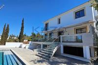 5 Bedroom Detached house · Aphrodite Hills (Paphos) to rent 