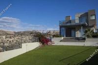 6 Bedroom Detached house in Agios Athanasios (Limassol) for sale 