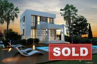 3 Bedroom Detached house in Agia Thekla (Famagusta) for sale 