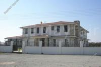 6 Bedroom Detached house in Dromolaxia (Larnaca) for sale 