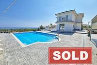 5 Bedroom Detached house · Paralimni (Famagusta) for sale 