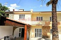 4 Bedroom Semi-detached house · Moniatis (Limassol) for sale 