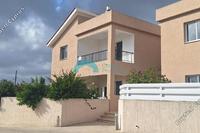 3 Bedroom Apartment in Konia (Paphos) to rent 