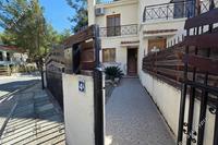 4 Bedroom Town house in Moniatis (Limassol) for sale 