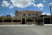 5 Bedroom Detached house in Kato Polemidia (Limassol) to rent 