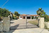 6 Bedroom Bungalow · Armou (Paphos) for sale 