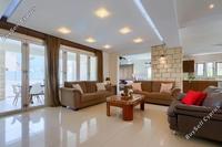 6 Bedroom Detached house in Kato Paphos Universal (Paphos) to rent 