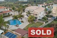 6 Bedroom Detached house in Coral Bay (Paphos) for sale 
