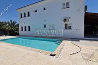 5 Bedroom Detached house in Strovolos (Nicosia) for sale 
