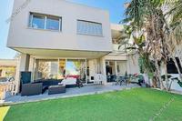 4 Bedroom Detached house in Strovolos (Nicosia) for sale 