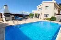 3 Bedroom Detached house in Peyia (Paphos) for sale 