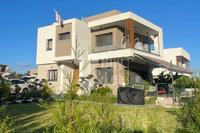 5 Bedroom Detached house in Souni Zanakia (Limassol) for sale 