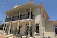 5 Bedroom Detached house · Monagroulli (Limassol) to rent 