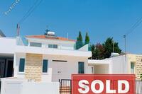 4 Bedroom Semi-detached house · Oroklini (Larnaca) for sale 