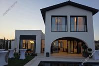 4 Bedroom Detached house in Souni Zanakia (Limassol) for sale 