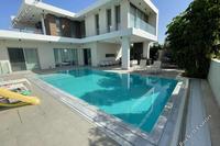 6 Bedroom Detached house · Xylotymvou (Larnaca) for sale 