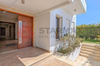 6 Bedroom Detached house · Agios Athanasios (Limassol) for sale 