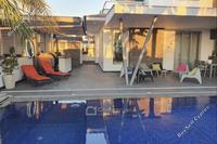 6 Bedroom Detached house in Kokkinotrimithia (Nicosia) for sale 