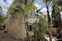 4 Bedroom Detached house · Neapolis (Limassol) to rent 