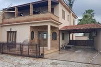 3 Bedroom Semi-detached house in Alampra (Nicosia) to rent 