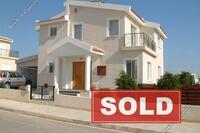 4 Bedroom Detached house · Kissonerga (Paphos) for sale 