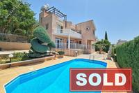 6 Bedroom Detached house in Peyia (Paphos) for sale 