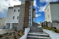 6 Bedroom Detached house in Parekklisia (Limassol) for sale 