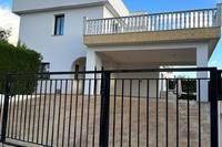4 Bedroom Detached house in Saint George Peyia (Paphos) for sale 