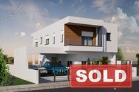 4 Bedroom Detached house in Kato Polemidia (Limassol) for sale 