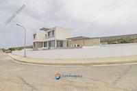 4 Bedroom Detached house · Peyia (Paphos) for sale 