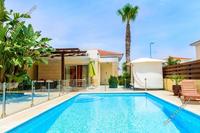 4 Bedroom Bungalow · Xylotymvou (Larnaca) for sale 