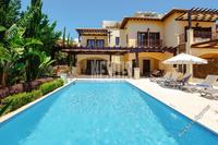 3 Bedroom Detached house · Aphrodite Hills (Paphos) to rent 