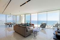 3 Bedroom Apartment in Neapolis (Limassol) for sale 