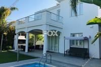 6 Bedroom Detached house · Germasogeia (Limassol) for sale 