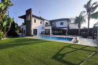 5 Bedroom Detached house in Oroklini (Larnaca) for sale 