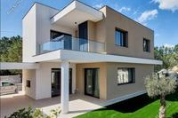 4 Bedroom Detached house · Agios Tychonas (Limassol) to rent 