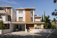 5 Bedroom Detached house · Dromolaxia (Larnaca) for sale 