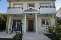 3 Bedroom Town house in Potamos Germasogeias (Limassol) for sale 