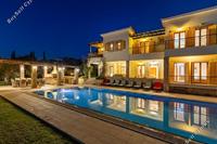 6 Bedroom Detached house in Secret Valley (Paphos) to rent 