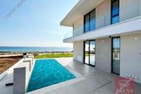 4 Bedroom Detached house · Agia Thekla (Famagusta) for sale 