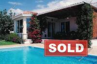 3 Bedroom Bungalow · Peyia (Paphos) for sale 