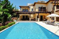 3 Bedroom Detached house · Aphrodite Hills (Paphos) to rent 
